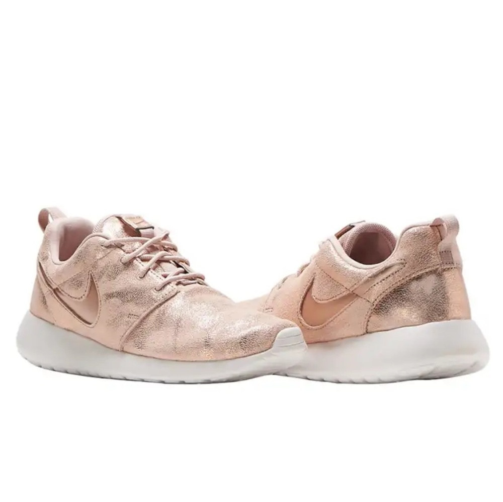 NEW Nike Roshe One Prm - Picture 2 of 6